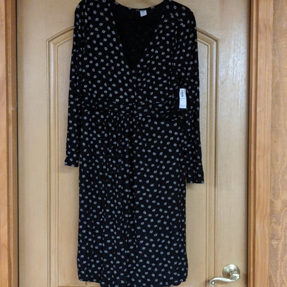 NWT Old Navy Maternity dress size L